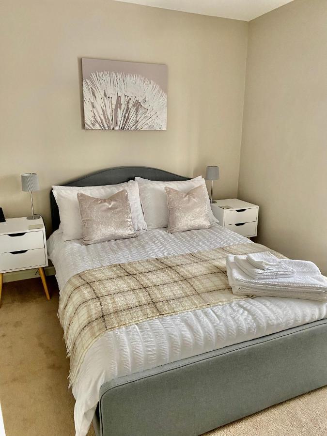 بلايموث Lovely 2 Bedroom, 2 Bathroom House With Parking. المظهر الخارجي الصورة